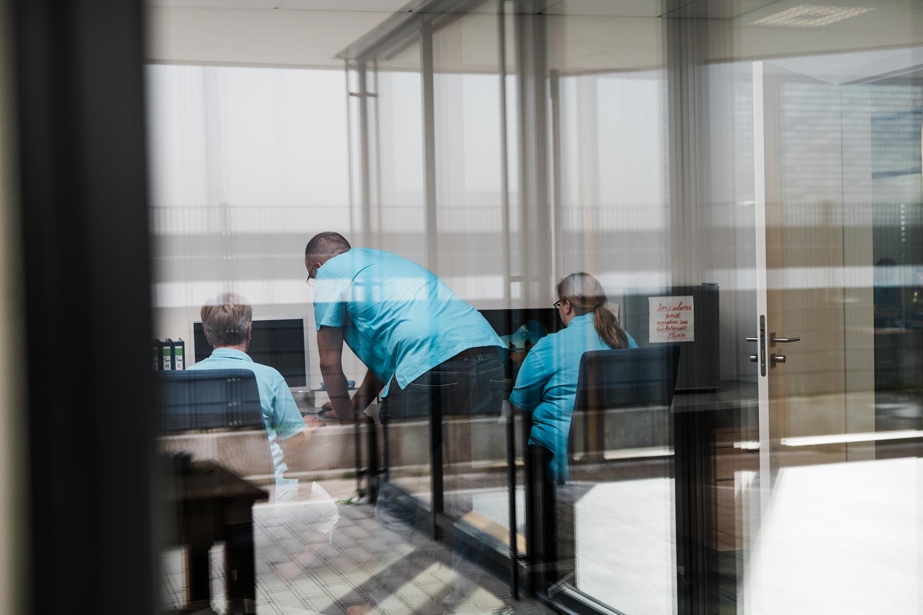 sanamed Pflegeteam, Mitarbeitende arbeiten am PC, Pflegedienst Havixbeck